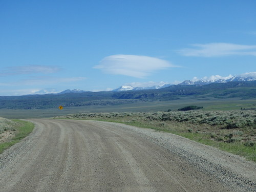 GDMBR: The Divide Crossing (#9) is about 500 yards/meters to the right.